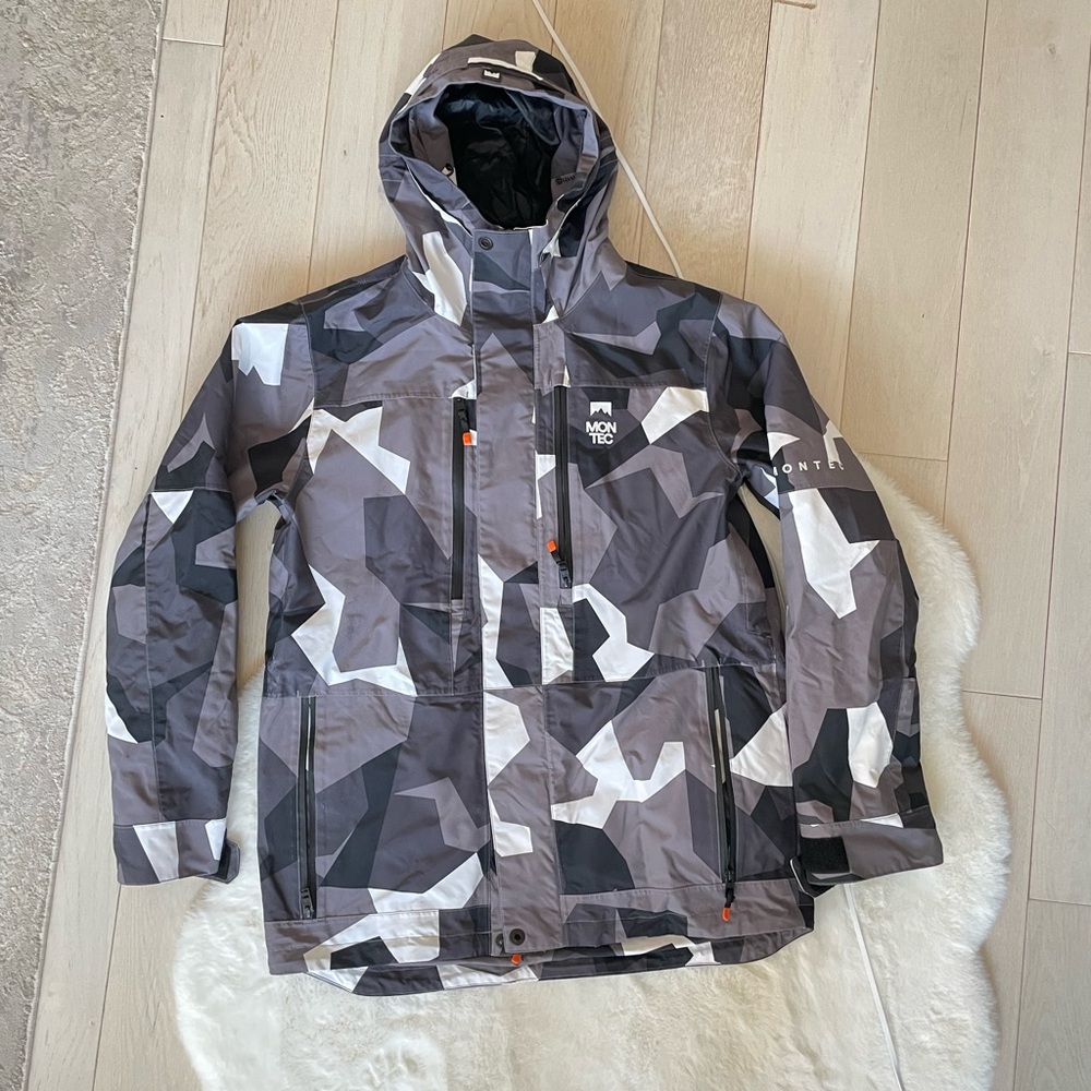 Men's Montec Camo Jacket - Black and Gray Size L